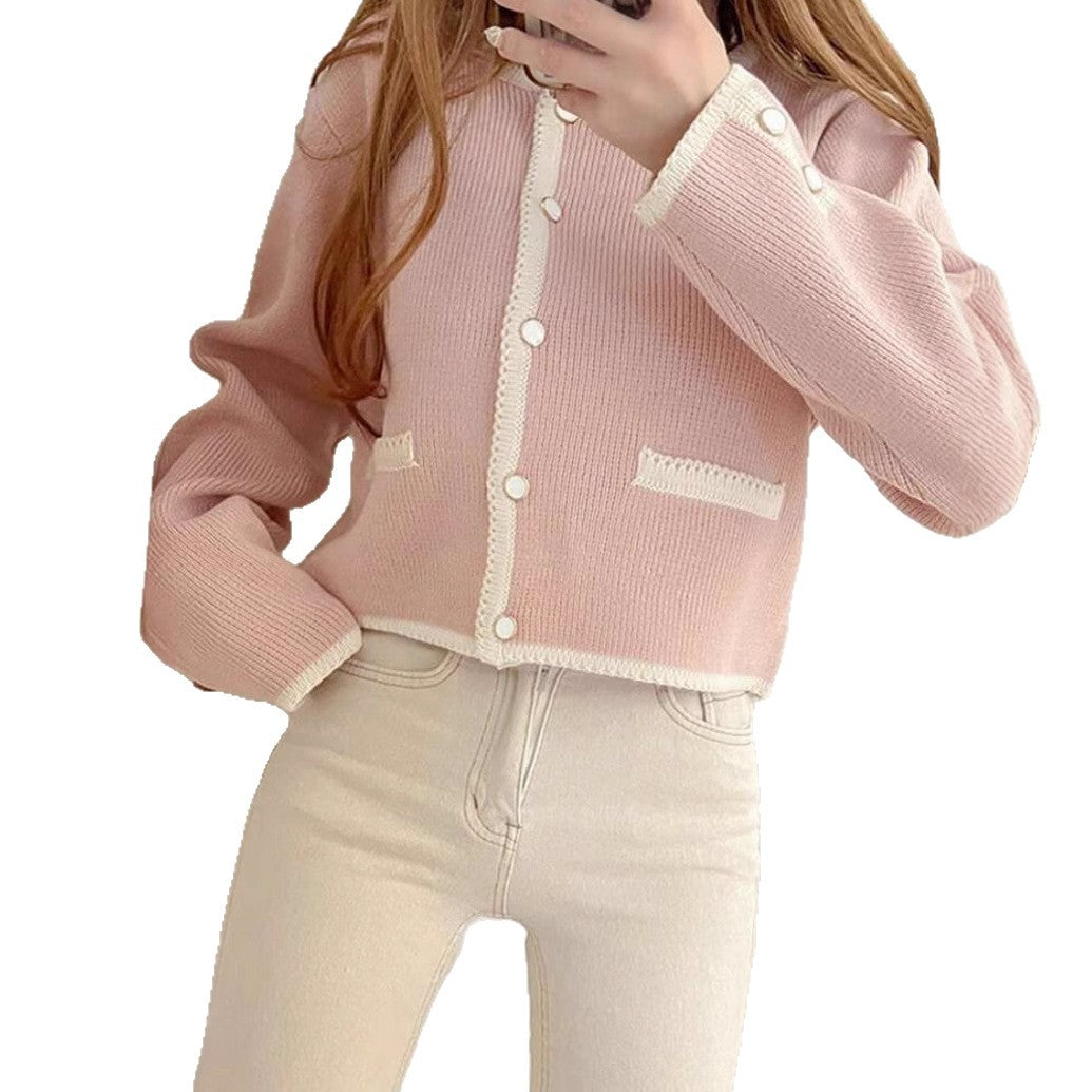 Damen Kurzgeschnittener gerippter Cardigan mit kontrast‑Häkelkante, Zierknopfleiste und Taschenleisten Shop Nory