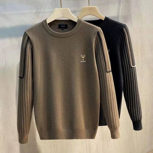 Herren Strickpullover mit gestreiften Rippenärmeln und gesticktem Hirschlogo Shop Nory