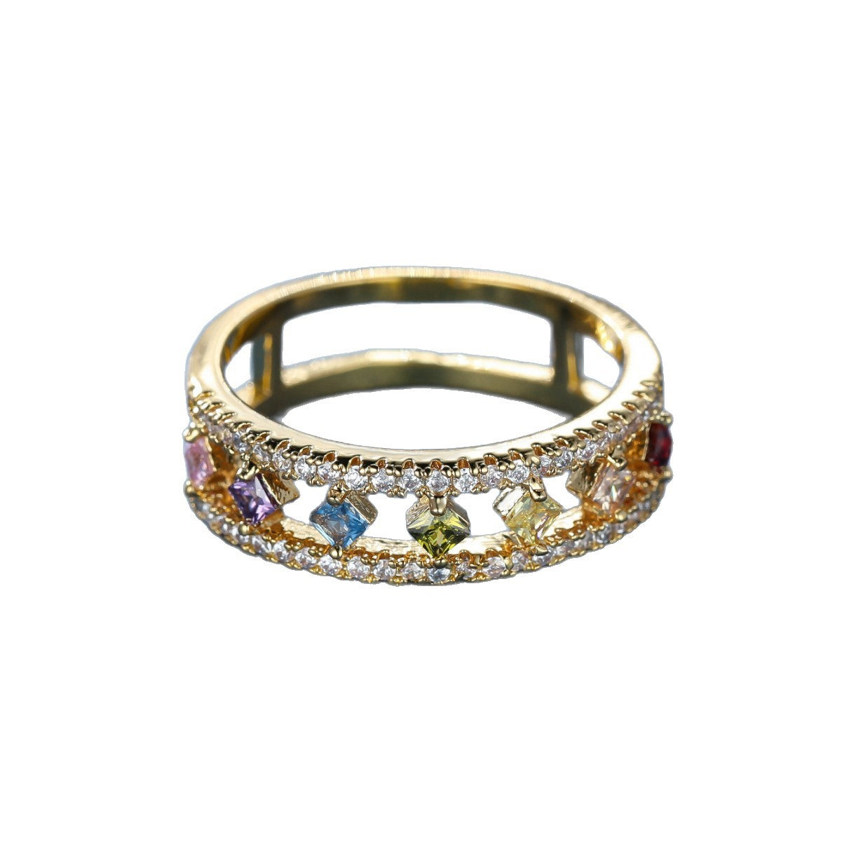 Damen Ring mit funkelnden, farbigen Zirkonia und eleganter Goldfassung Shop Nory