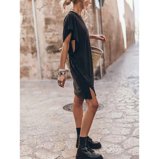 Damen Casual T-Shirtkleid mit seitlichen Schlitzen und lässigem Schnitt Shopnory