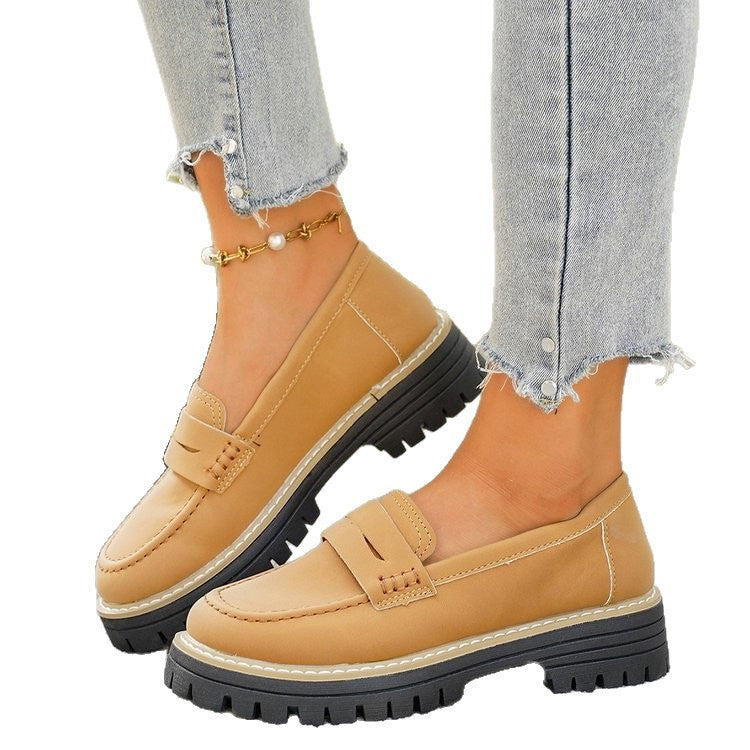 Damen Klassische Loafer mit robuster Profilsohle und gepolstertem Komfortfußbett Shop Nory