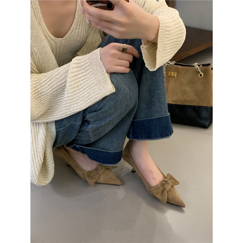 Damen elegante spitze Samt-Pumps mit mittelhohem Kittenabsatz und Zierschleife Shop Nory
