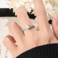 Damen Ring mit elegantem Wellenmuster und funkelndem Zirkonia Shop Nory