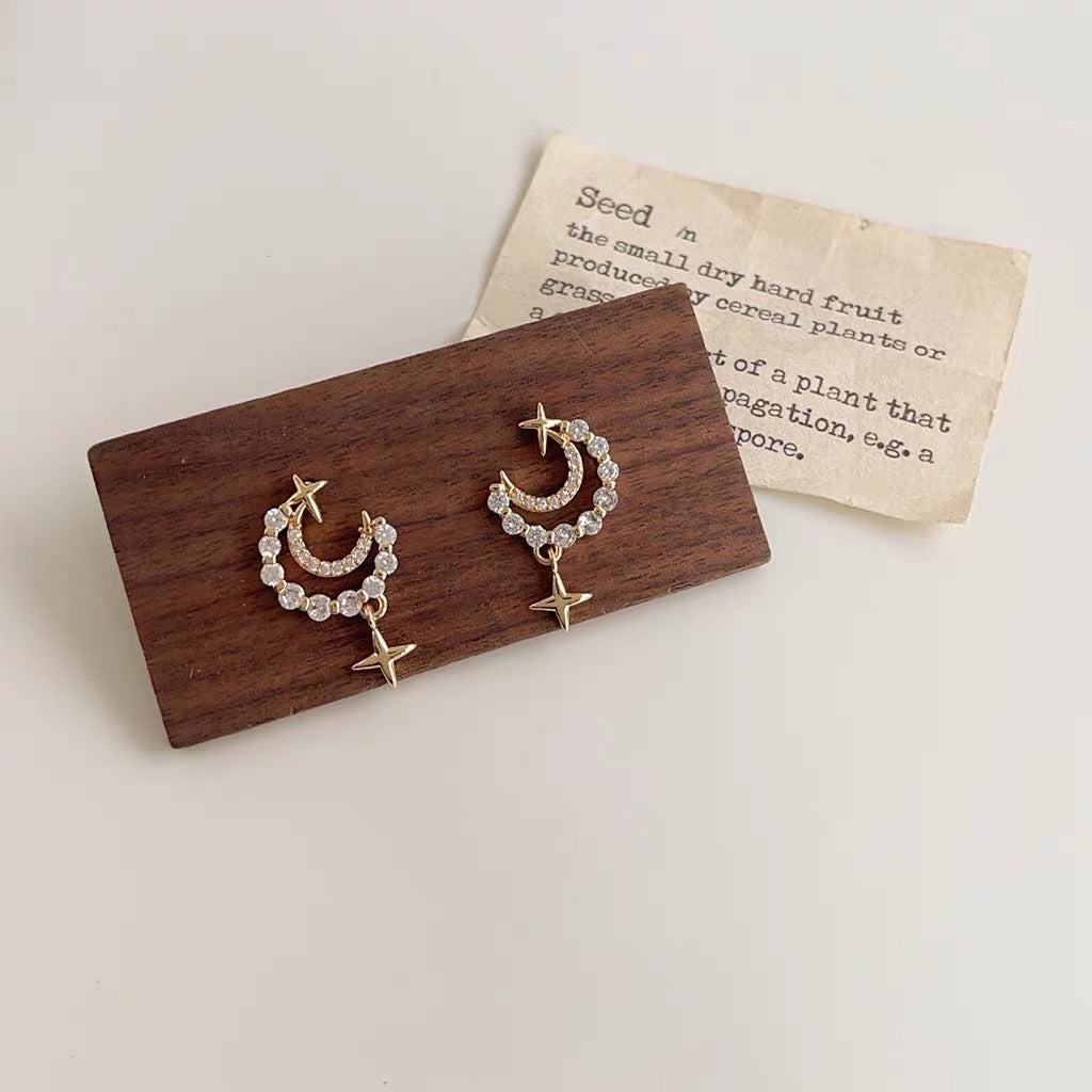 Damen Ohrstecker mit elegantem Mond- und Sternendesign Shop Nory