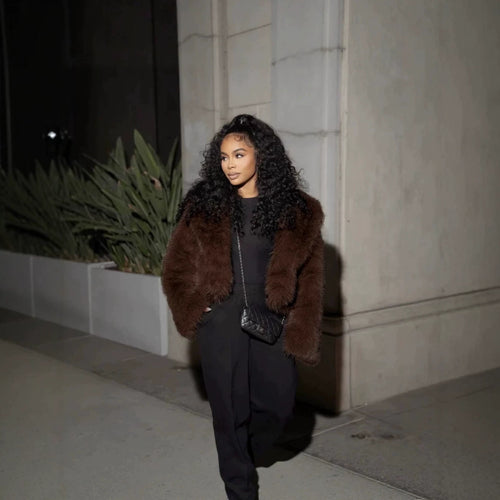 Damen Kurze Voluminöse Hochflor-Faux-Fur-Bolerojacke mit Boxy-Silhouette Shop Nory