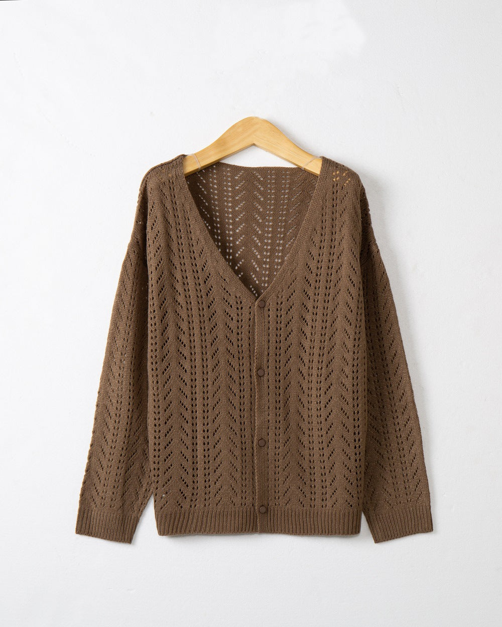 Damen Leichte Ajour-Strickjacke mit tiefem V-Ausschnitt und Knopfleiste Shop Nory