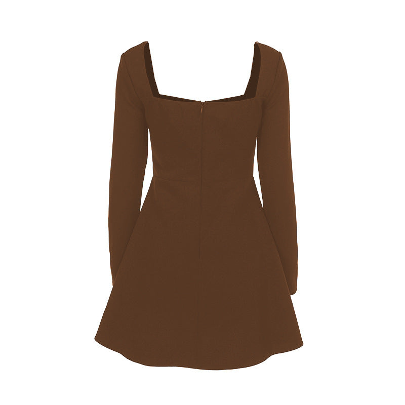 Damen tailliertes Skater-Minikleid mit quadratischem Ausschnitt und langen Ärmeln Shop Nory