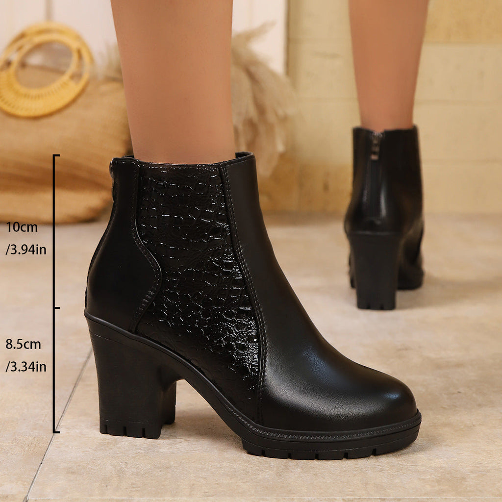 Damen Stiefeletten mit elegantem Schnürdesign und rutschfester Profilsohle Shopnory