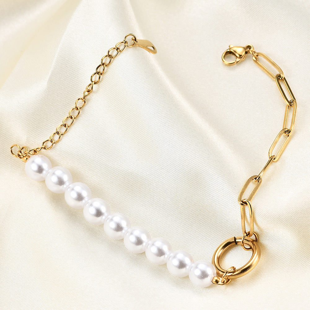 Damen Armband mit Perlenakzenten und modernen Kettengliedern Shop Nory