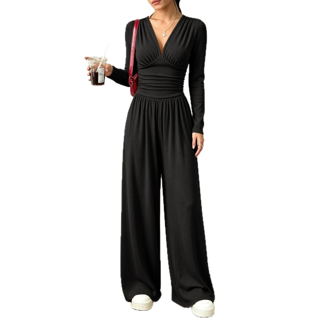 Damen Eleganter V‑Ausschnitt Jumpsuit mit tailliertem Wickelbund und weitem Hosenbein Shop Nory