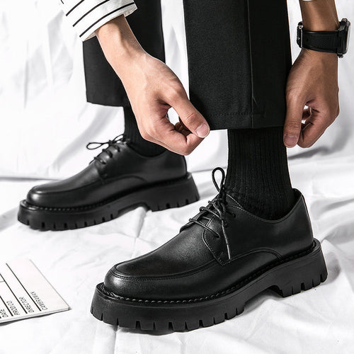 Herren Elegante Schnürschuhe mit stabiler Profilsohle und klassischem Design