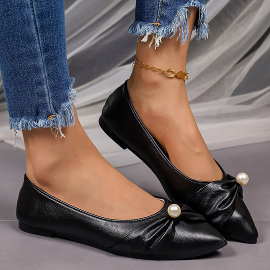 Damen Spitz zulaufende Ballerina-Slipper mit Perlen-Detail und gerafftem Vorderblatt Shop Nory