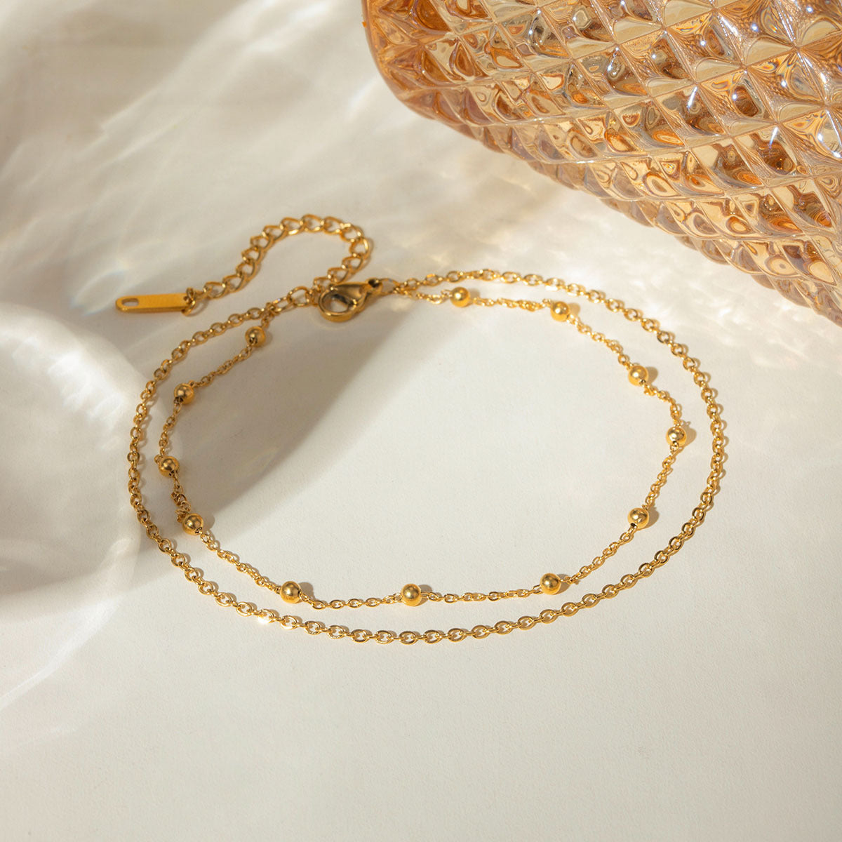 Damen Armband mit doppeltem Kettendesign und Zirkonia-Akzenten Shop Nory