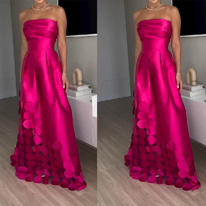 Damen Abendkleid mit Aufregendem Schichten Design und Raffinierten Details