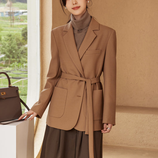 Damen Taillierter Mantelblazer mit Bindegürtel, Pattentaschen und Reverskragen Shop Nory