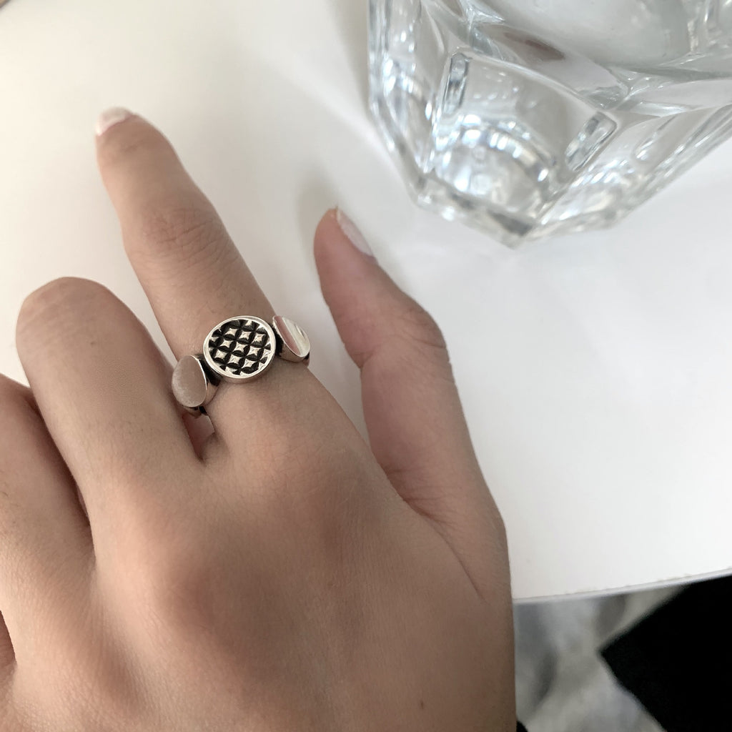 Damen Ring mit markantem Textur-Design Shop Nory