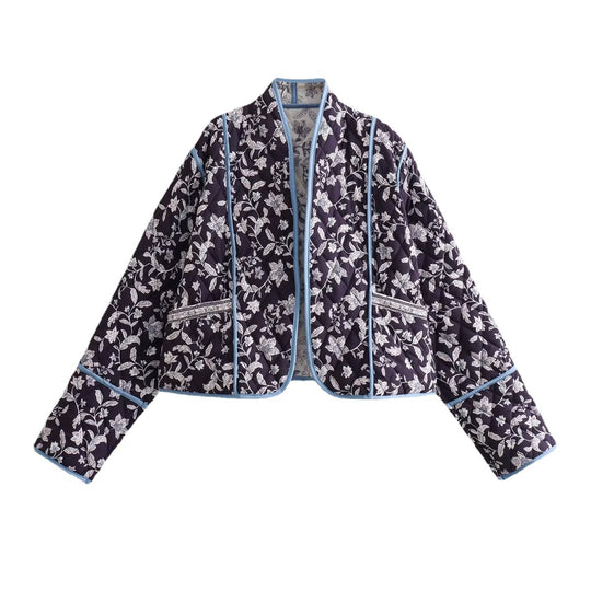 Damen Gestepptes Cropped-Steppjacke mit floralem Allovermuster und kontrastierender Paspelierung Shop Nory