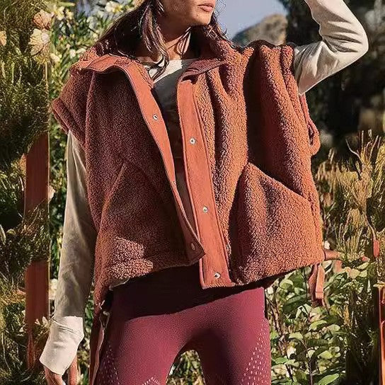Damen Übergroße Teddyfleece-Weste mit Kapuze und Druckknöpfen Shop Nory