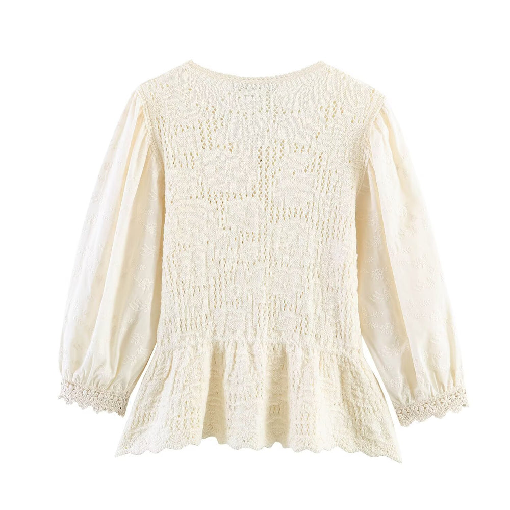 Damen Strickbluse mit Knopfreihe, Spitzenmanschetten und Volant‑Peplum Shop Nory
