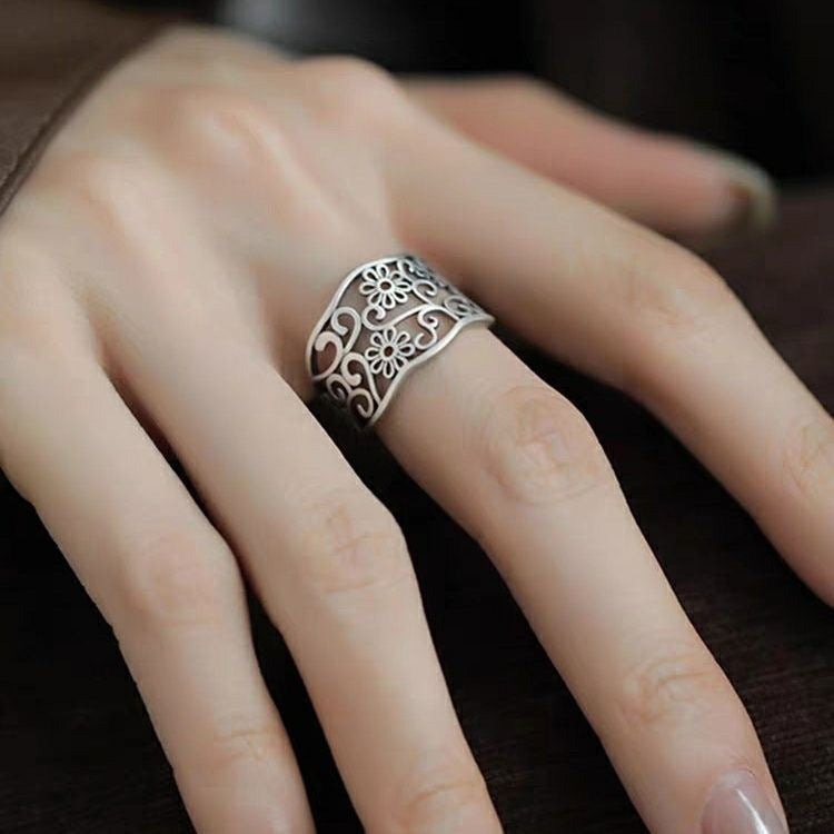 Damen filigraner Ring mit floralem Design Shop Nory