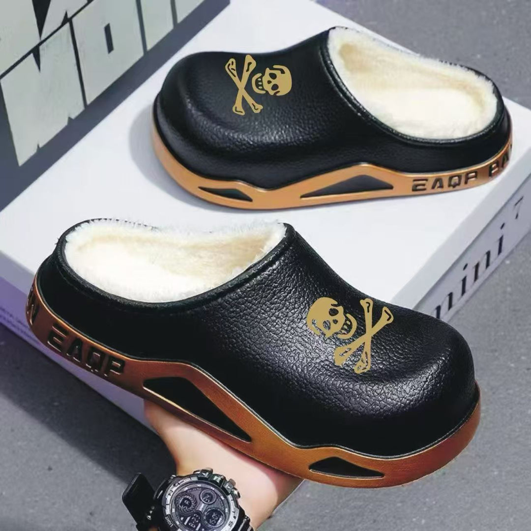 Herren Gefütterte PU-Clogs mit Totenkopfprint und profilierter EVA-Sohle Shop Nory