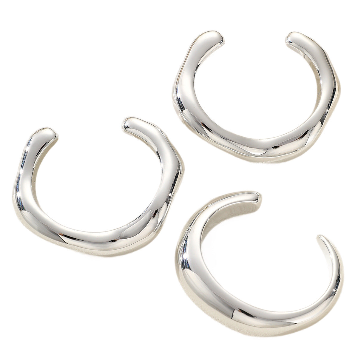 Damen eleganter Armreif aus hochwertigem, geschwungenem Metall Shop Nory