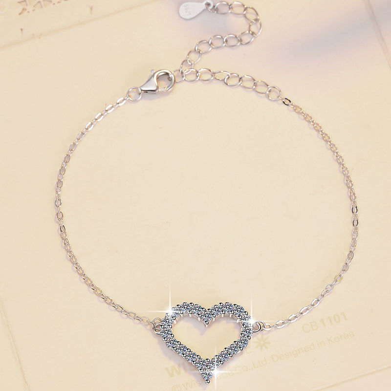 Damenarmband mit funkelndem Herzanhänger aus Zirkonia Shop Nory