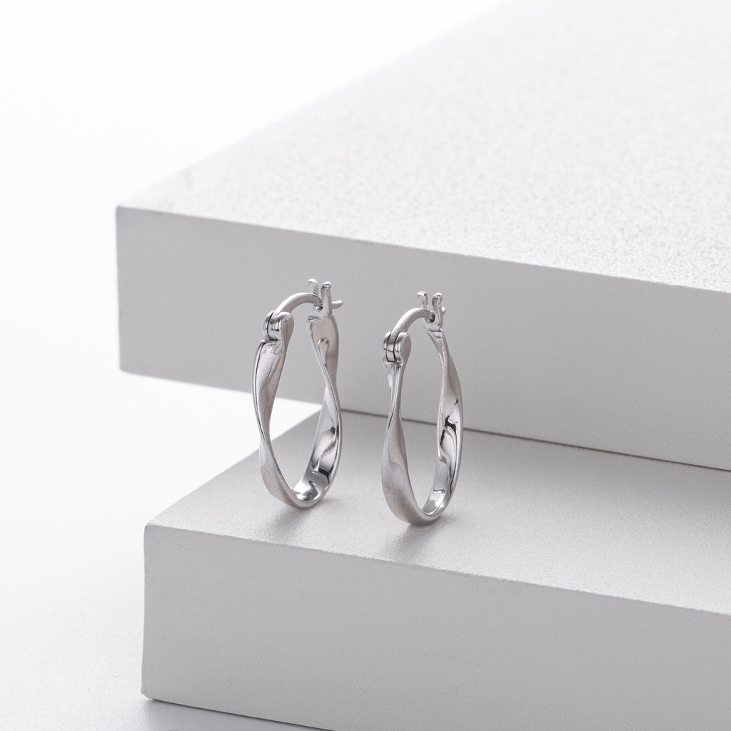 Damen Ohrhänger mit elegantem geschwungenem Design aus hochwertigem 925 Sterling Silber Shop Nory