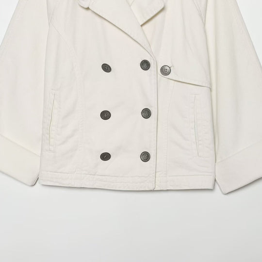 Damen Kurze Doppelreihige Cape‑Trenchjacke mit überschnittener Schulter und verstellbaren Ärmelriegeln Shop Nory