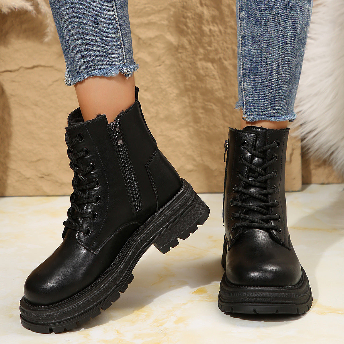 Damen Schnürboots mit robustem Profil und modischem Reißverschluss