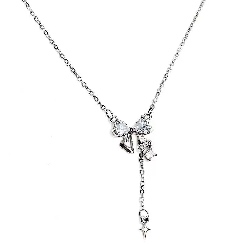 Damen Halskette mit luxuriösen Tropfenanhängern und funkelnden Zirkonia Shop Nory