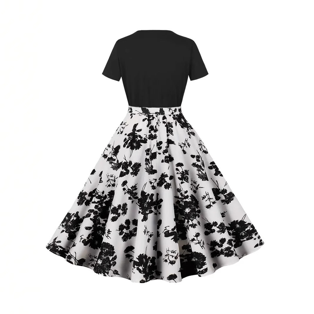 Damen Elegantes Spitzen-Kleid mit kontrastierendem Oberteil und fließendem Rock