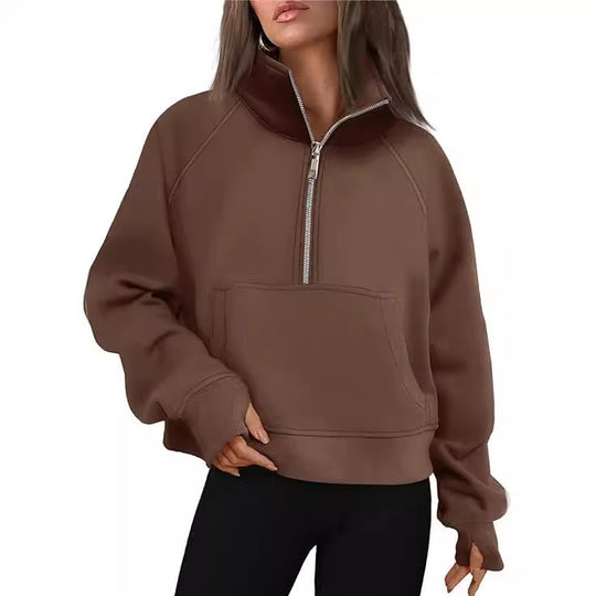 Damen nan cropped Halbzip-Sweatshirt mit hohem Stehkragen, Kängurutasche und überschnittener Schulter Shop Nory