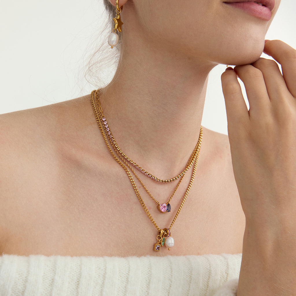 Damen Halskette mit eleganten Anhängern aus hypoallergenem Edelstahl Shop Nory