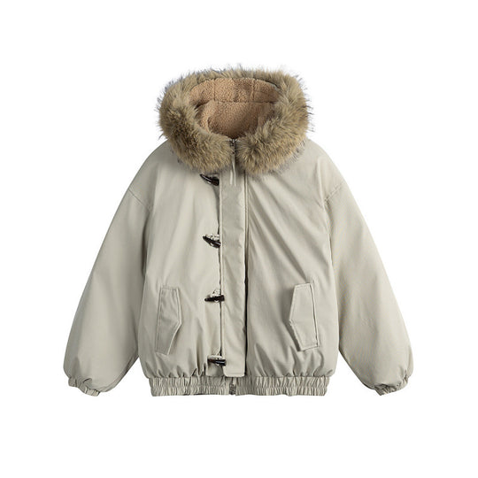 Unisex Gepolsterte Kapuzenjacke im Boxy‑Cut mit Teddyinnenfutter, Kunstfellkragen und Knebelverschlüssen Shop Nory