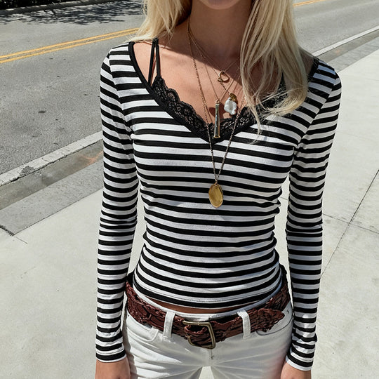 Damen nan gestreiftes Langarmshirt mit Spitzen‑V-Ausschnitt und Doppelspaghettiträger Shop Nory