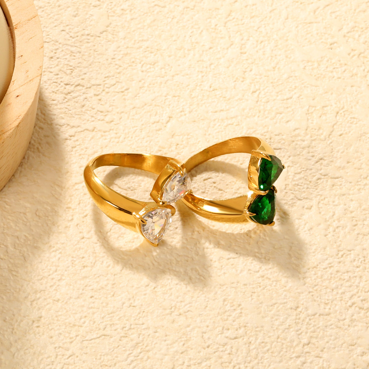 Damen Ring mit verstellbarem Design und funkelnden Zirkonsteinen Shop Nory
