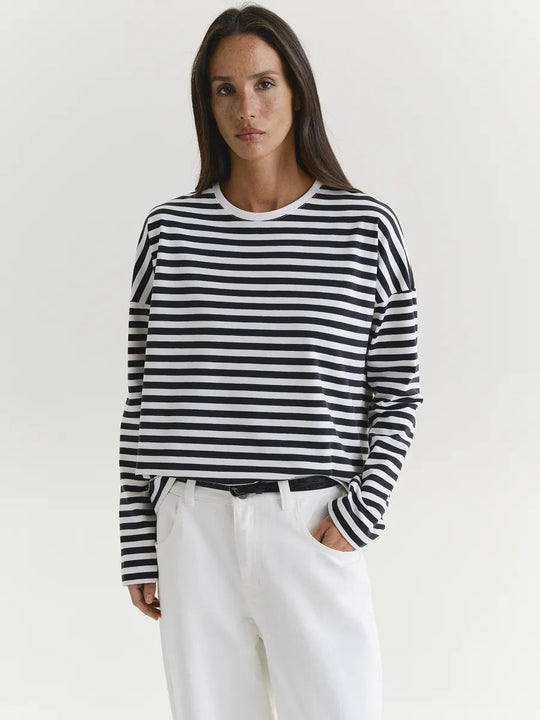 Damen gestreiftes Langarmshirt mit lässigem Schnitt und rundem Halsausschnitt