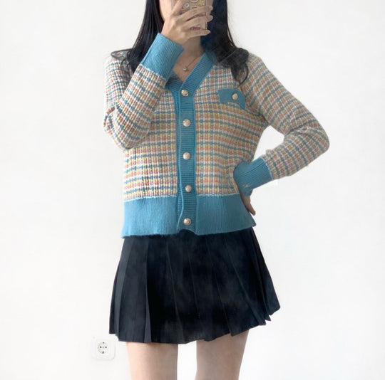 Damen Tweed-Strickcardigan mit V-Ausschnitt und Zierknopfleiste Shop Nory