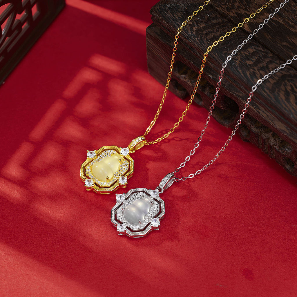 Damen Halskette mit exquisitem Anhänger aus hochwertigem Halbedelstein und funkelnden Zirkonia Shop Nory