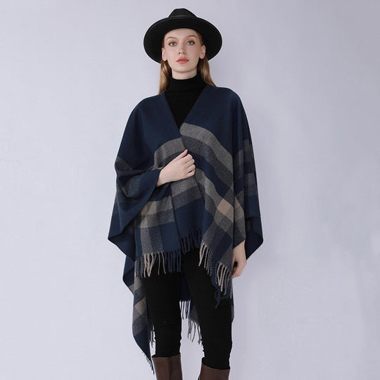 Damen Grobgewebte Cape‑Ruana im Oversize mit verlaufendem Karomuster und Fransensaum Shop Nory