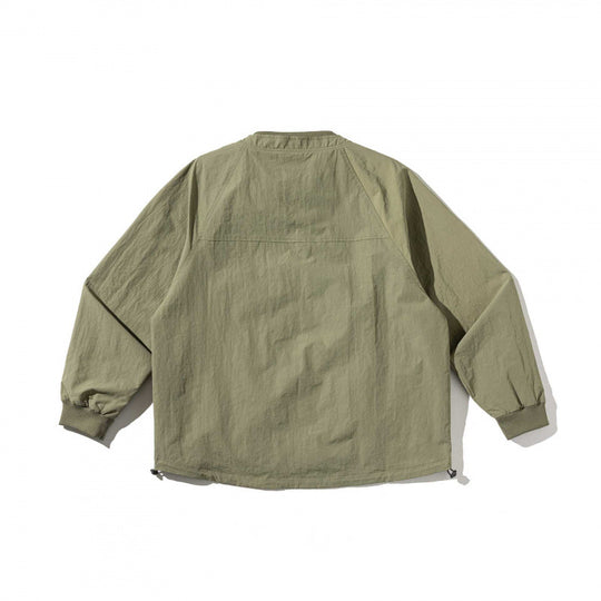 Unisex Kurz geschnittene kastige Overlayer‑Jacke im Utility‑Stil mit aufgesetzten Pattentaschen und Kordelzug Shop Nory