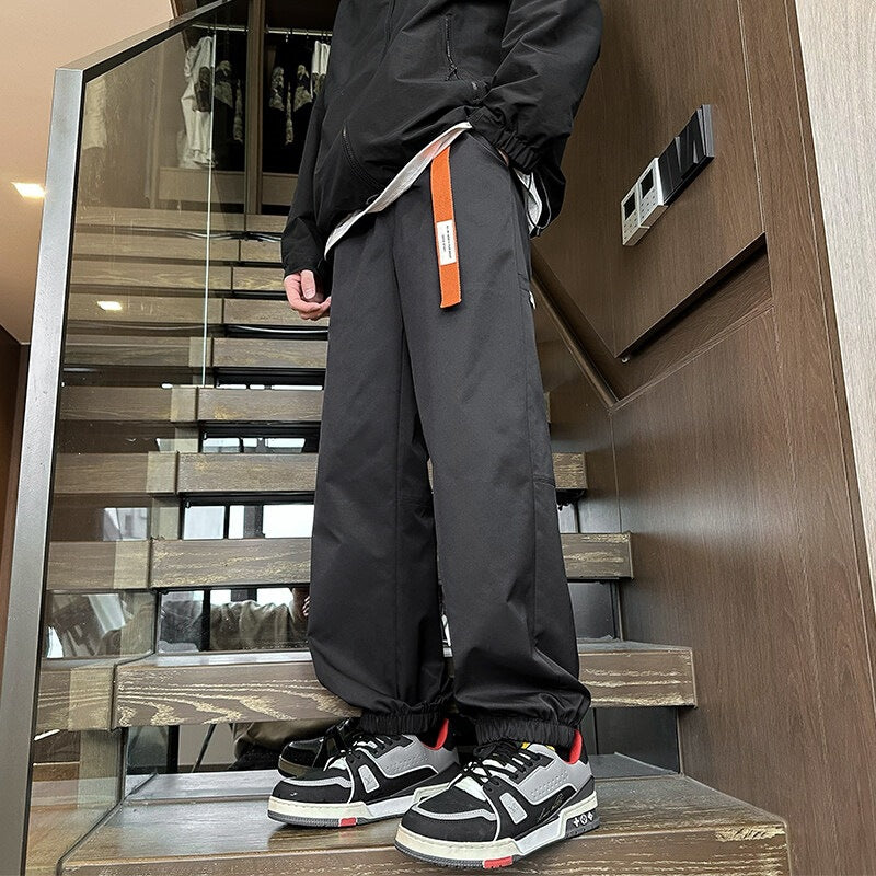Herren Wasserabweisende Tech-Jogginghose mit elastischem Saum, Kordelzug und robusten Nähten Shop Nory
