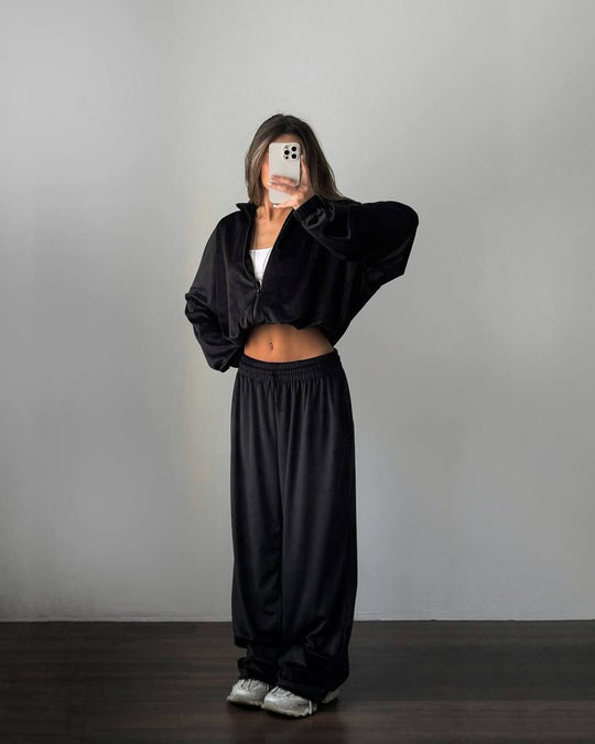Damen lässiges Lounge-Zweiteiler Set mit Oversize Zipjacke und weitem Bundhose Shop Nory