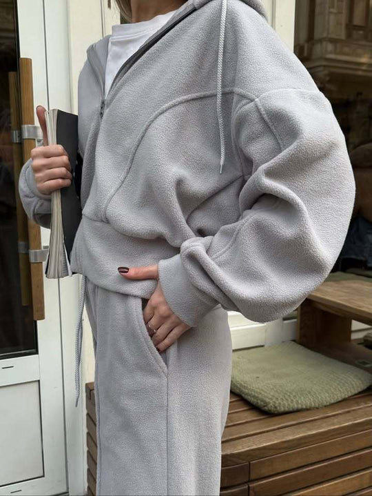 Damen Fleece-Lounge-Set mit kurzem Reißverschluss-Hoodie und taillenhoher Kordel-Jogginghose Shop Nory