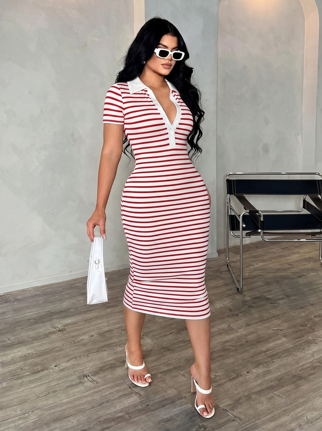 Damen Figurbetontes Polokleid im Streifen‑Look aus Rippstrick mit kurzem Ärmel Shop Nory