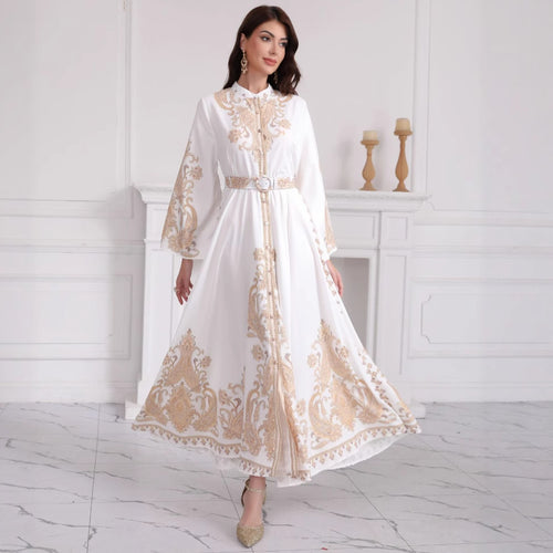 Damen Besticktes Maxikleid mit Stehkragen, Taillengürtel und Orientalischem Paisley-Motiv Shop Nory