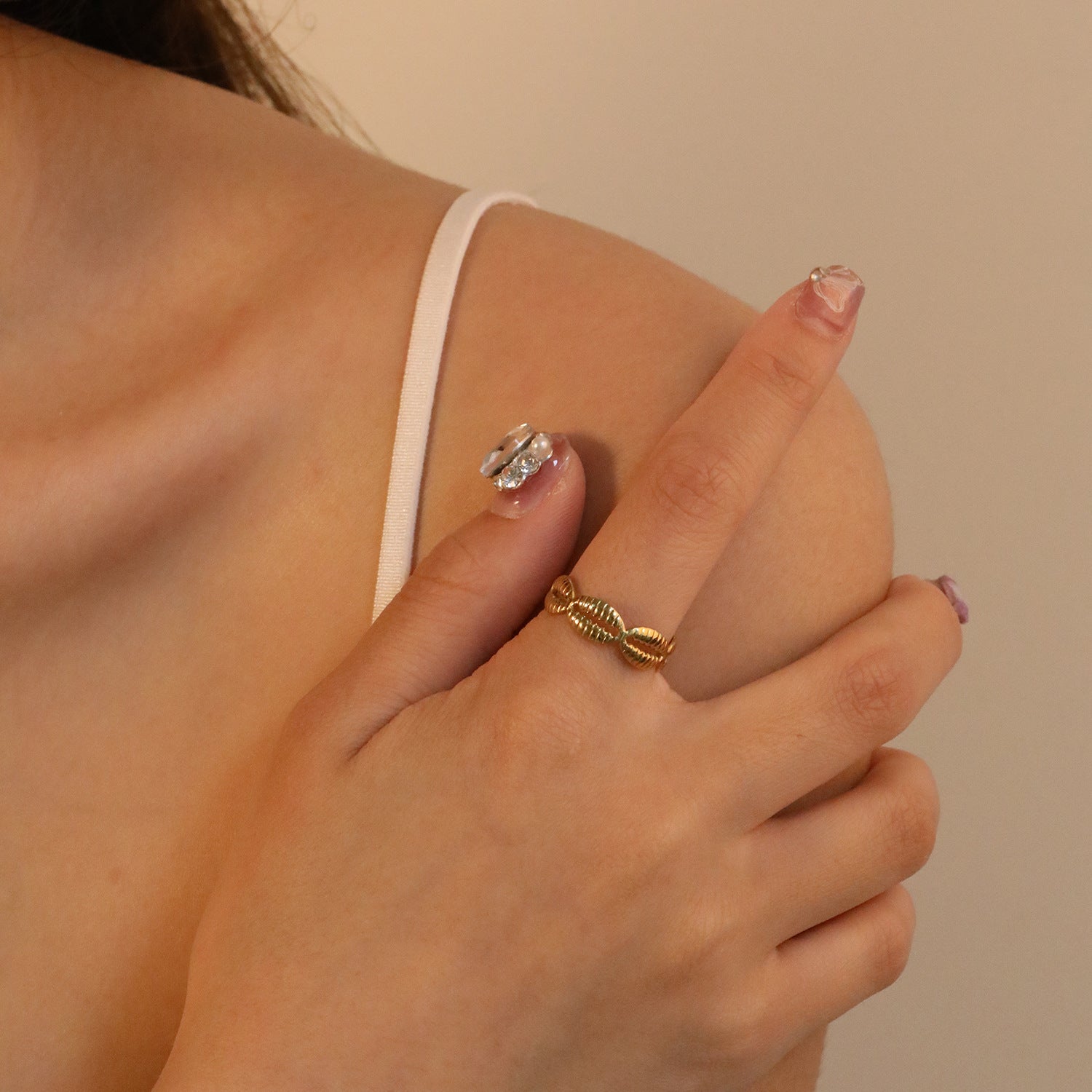 Damen verstellbarer Ring mit kunstvollem Blattdesign Shop Nory