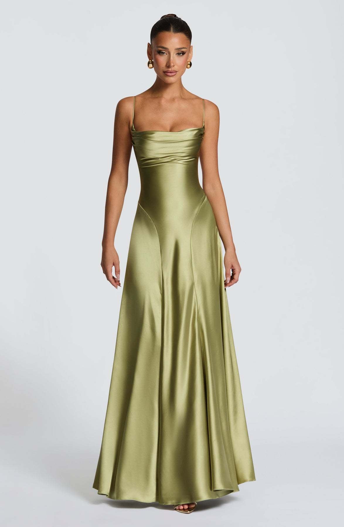 Damen Elegantes Maxikleid mit raffinierten Spaghetti-Trägern und fließendem Satin