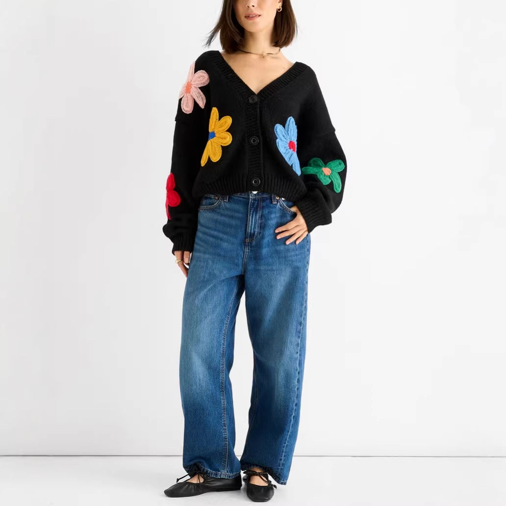 Damen Cardigan mit dreidimensionalen Blumenapplikationen und V-Ausschnitt Shop Nory